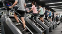 targets leg and glute muscles