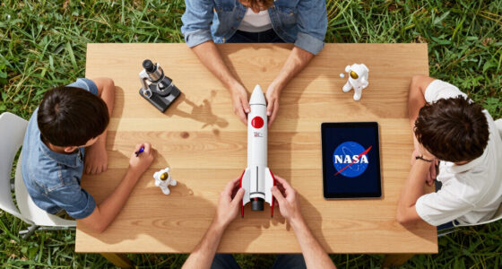 Meet three Iowans behind NASA's Artemis II mission