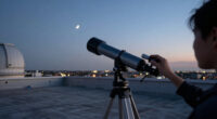 APOD: 29 October 2026 – The Horns Of Venus